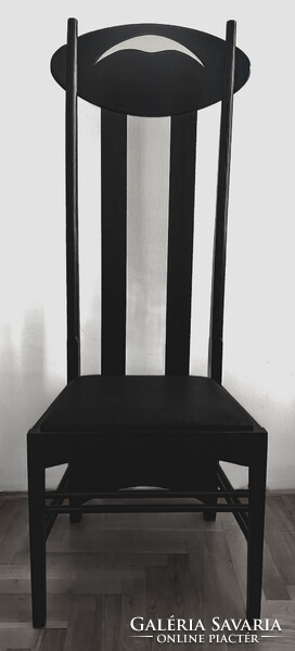 Charles Rennie Mackintosh Argyle Chair (1896)