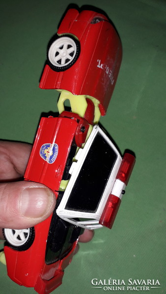 Retro fém TRANSFORMERS ALAKÍTHATÓ - TŰZOLTÓ parancsnoki autó 15 cm a képek szerint