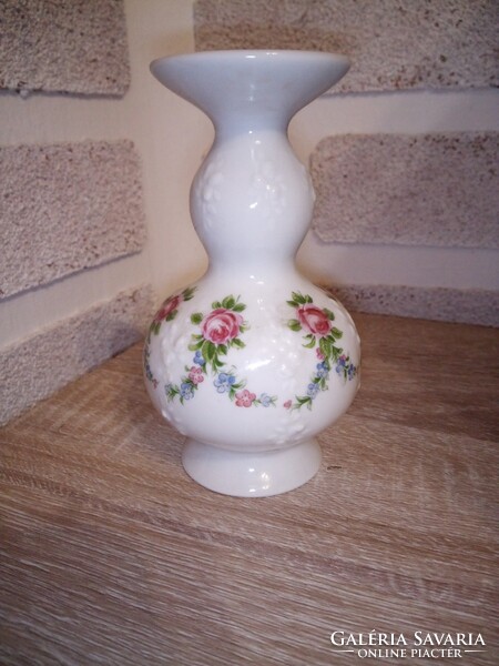 Wallendorfi porcelán gyertyatartó. 13 cm. Hibátlan. Jelzett.