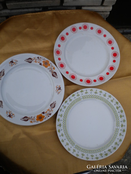 Alföldi porcelán kistányér. Centrum varia, Pani, petrezselymes