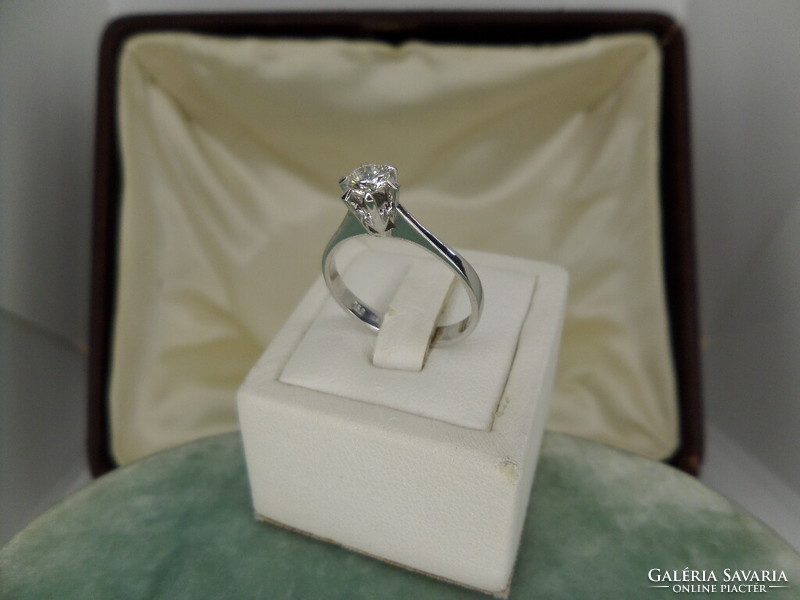 Fehérarany brilles szoliter gyűrű cca 0.28 ct