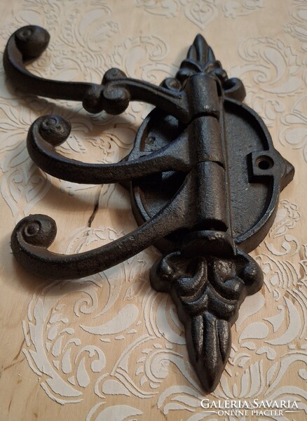 Nagyméretű öntöttvas 3 akasztós forgatható fogas , akasztó  , ruhatartó  , provence  , vintage
