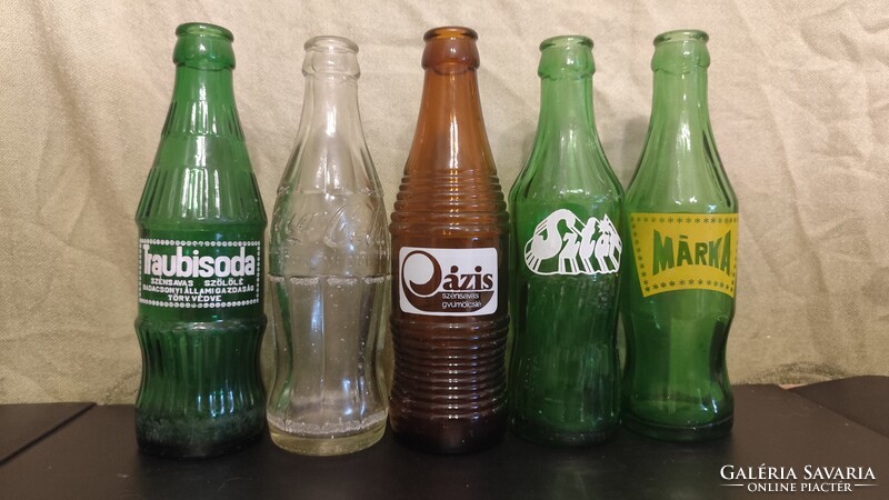 Retró üdítős üvegek.Traubisoda,Coca Cola,Oázis,Sztár,Márka.