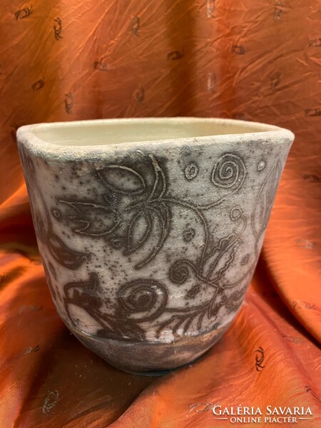 NAKED (MEZTELEN) RAKU, KARCOLT MINTÁS KASPÓ