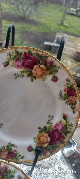 Royal Albert- old country roses- teás trió