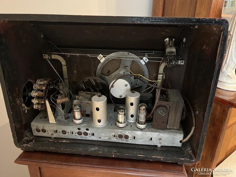 ORION 440 típusú csöves rádiókészülék restaurálva