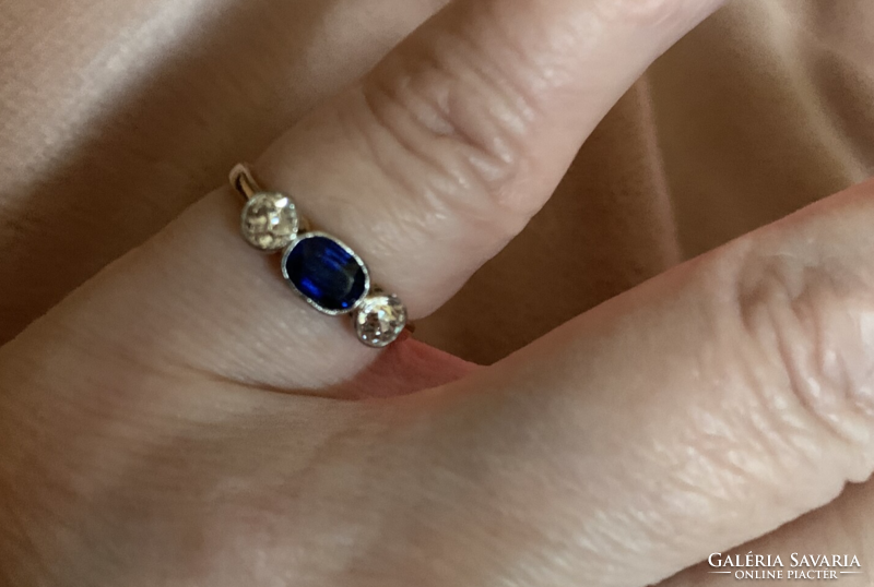 Antik arany gyűrű 0.40 ct gyémántokkal zafírral. Igazolással