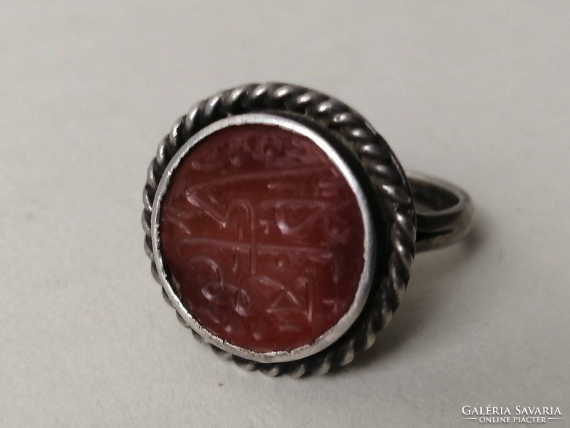 ISZLÁM FELIRATOS EZÜST GYŰRŰ VÉSETT KARNEOLLAL  -  CARNELIAN RING ISLAMIC INTAGLIO
