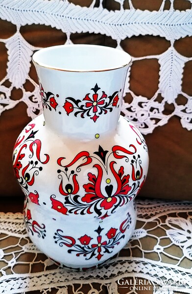 Zsolnay hungarikum, népművészeti mintás nagy méretű, 30 cm magas váza