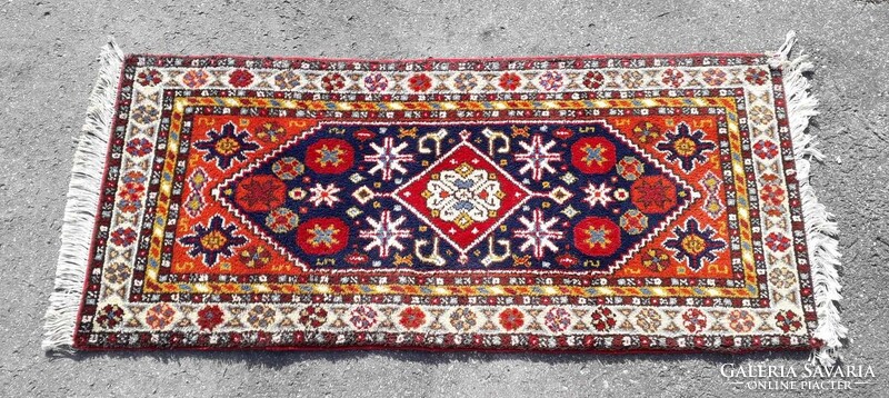 Shirvan szőnyeg / faliszőnyeg.