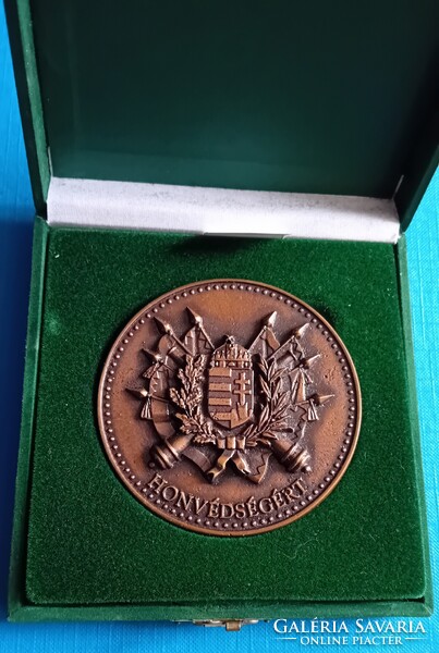Honvédségért bronz plakett