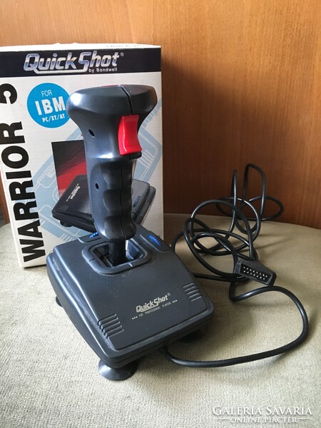 Warrior 5 Q-123 analóg joystick - retró számítógépes játékhoz