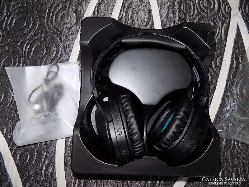Vadonatúj Lamax Muse2 bluetooth fejhallgató