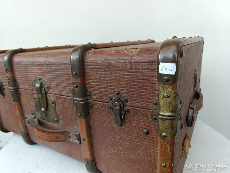 Antik koffer nagy ruhás bőrönd utazó láda jelmez film színház kellék 642 1688