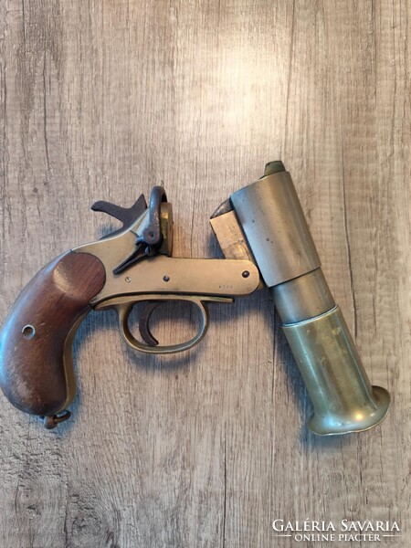 Brit 1917 Webley & Scott jelzőpisztoly