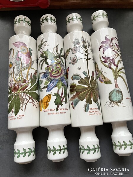 RITKA! Mesés vintage Portmeirion Botanic Garden porcelán nyújtófa, sodrófa lepkékkel, virágokkal