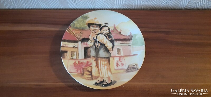 Kínai kézzel festett porcelán tányér