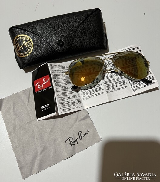 RAY BAN NAPSZEMÜVEG TOKKAL, KENDŐVEL,ÚJ!