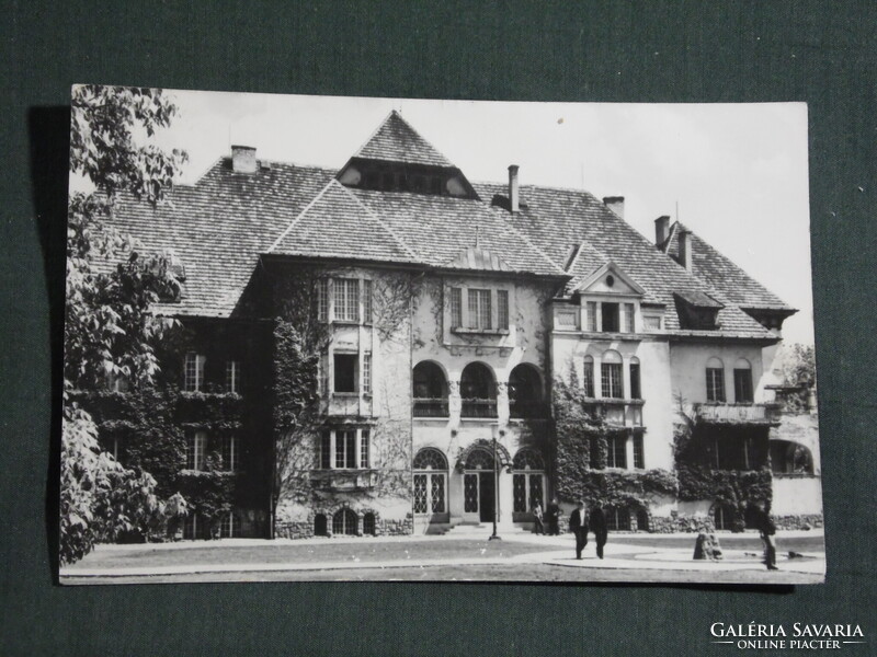 Képeslap,Putnok,mezőgazdasági iskola,utca látkép,részlet, 1976-