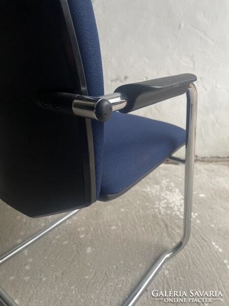 Vintage Svéd Kinnarps Martin Stoll B 13 karosszékek