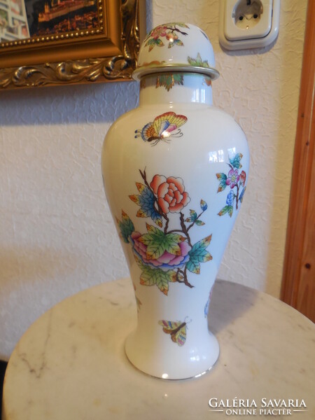 Herendi , viktoria mintás  , fedeles váza  , lámpatestté alakítva  , 26 cm