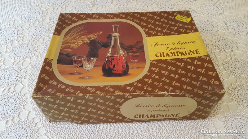 VMC Reims,régi francia likőrős készlet