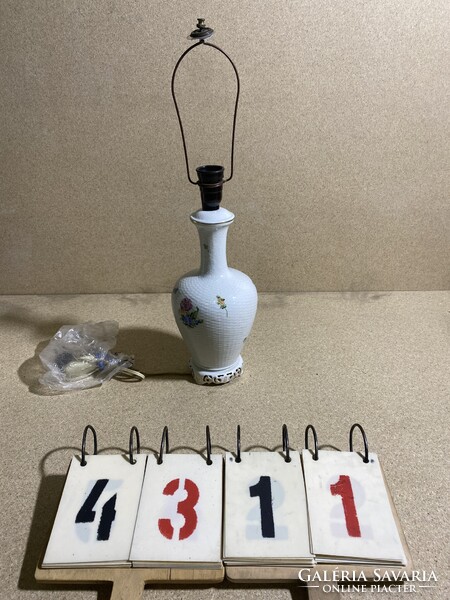 Herendi porcelán asztali lámpa. 4311