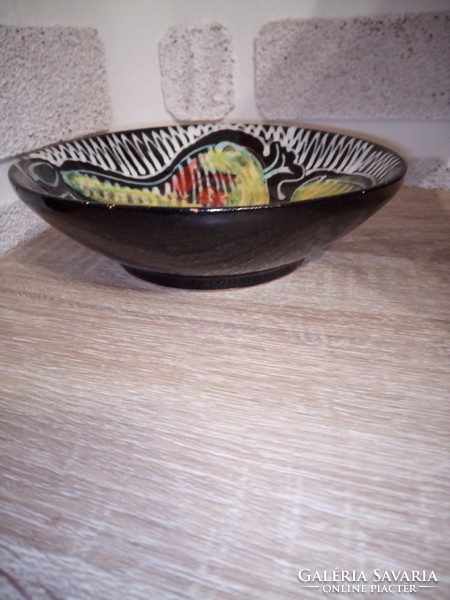 Hőgye Katalin (?) iparművészeti kerámia falitányér. 17 cm. Jelzett.