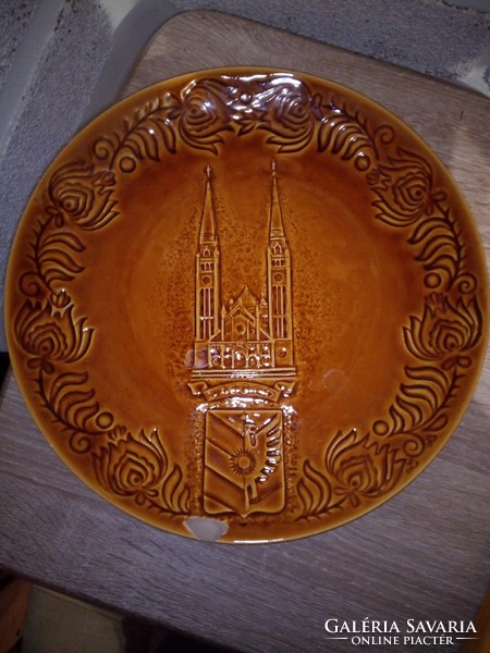 Gránit (?) kerámia falitányér Szeged. 27 cm. Sérült