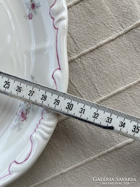 Zsolnay porcelán kerek és ovális tál rózsaszín virág mintás