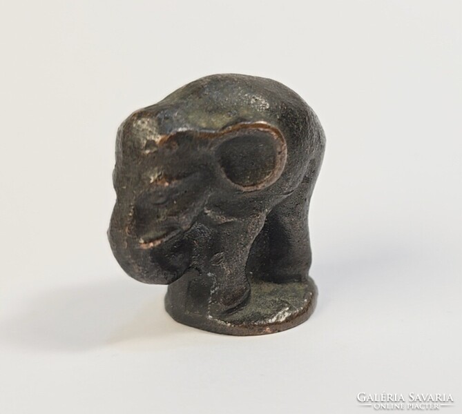 Antik bronz/réz miniatűr elefánt szobor