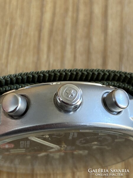 Svájci katonai Wenger S.A.K. Design chronograph
