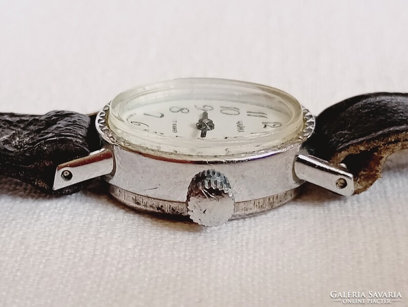 Óra karóra 028 - CHAIKA CSAJKA - 17 köves mechanikus felhúzós retro 20x16mm