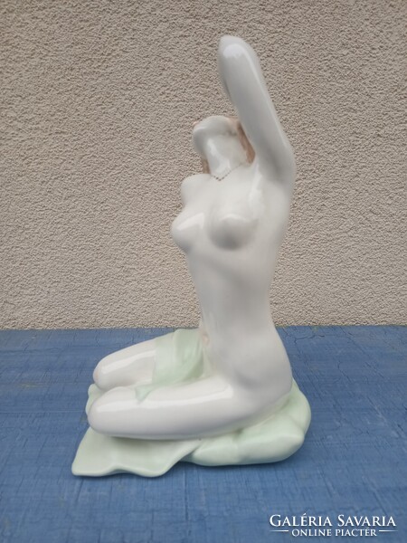 Káldor Aurél aquincum női akt porcelán szobor. Alkudhat