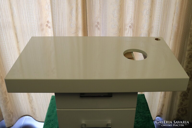 Noralex magasfényű hófehér  fürdőszobai mosdószekrény lappal mosdóval 1/3 áron