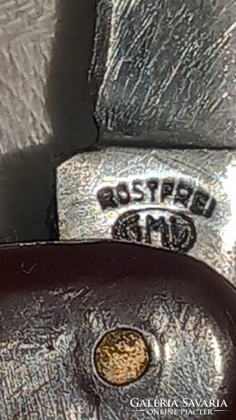 Régi jelzett bicska  , zsebkés,  eredeti tokjával