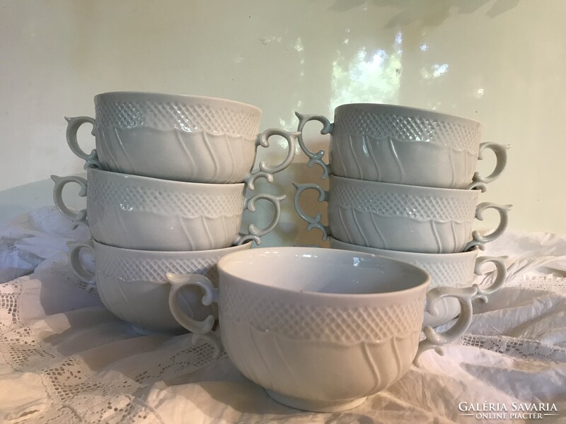 CSÉSZE - 7 db - PORCELÁN - LEVESES - 3,75 dl - HÓFEHÉR - RÉGI - OSZTRÁK - GYÖNYÖRŰ - HIBÁTLAN