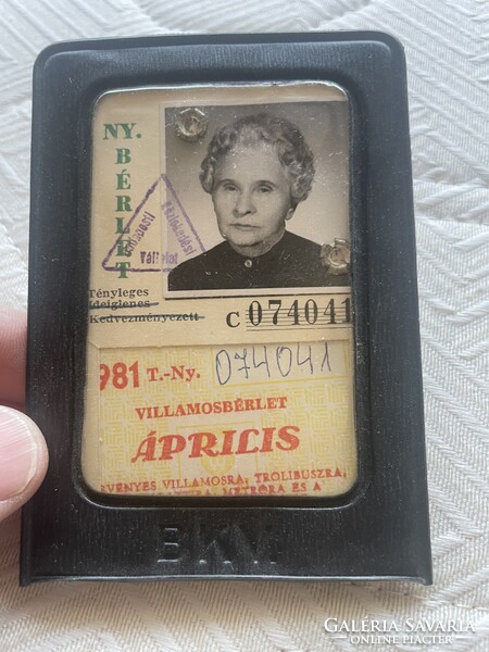 BKV 1981 igazolvány kb 10 vonal jeggyel Retro arcképes  igazolvány