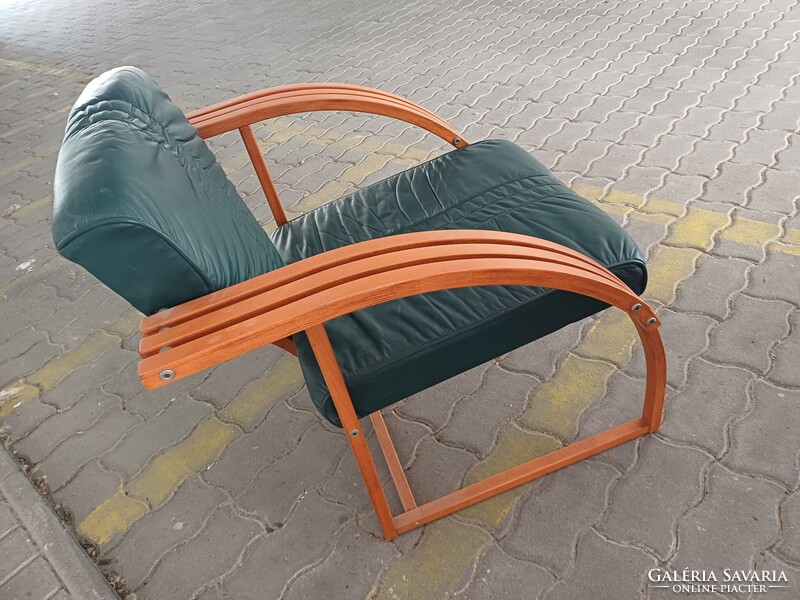 Posztmodern bőr ülőgarnitúra