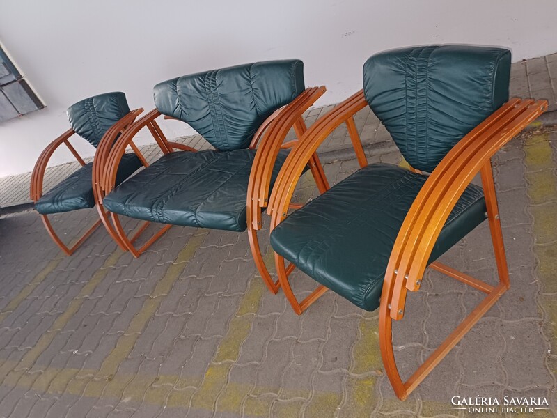 Posztmodern bőr ülőgarnitúra