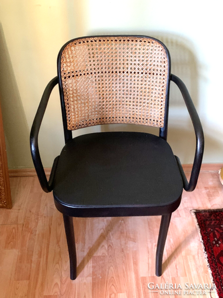 Josef Hoffmann A811 Thonet rattan karfás szék