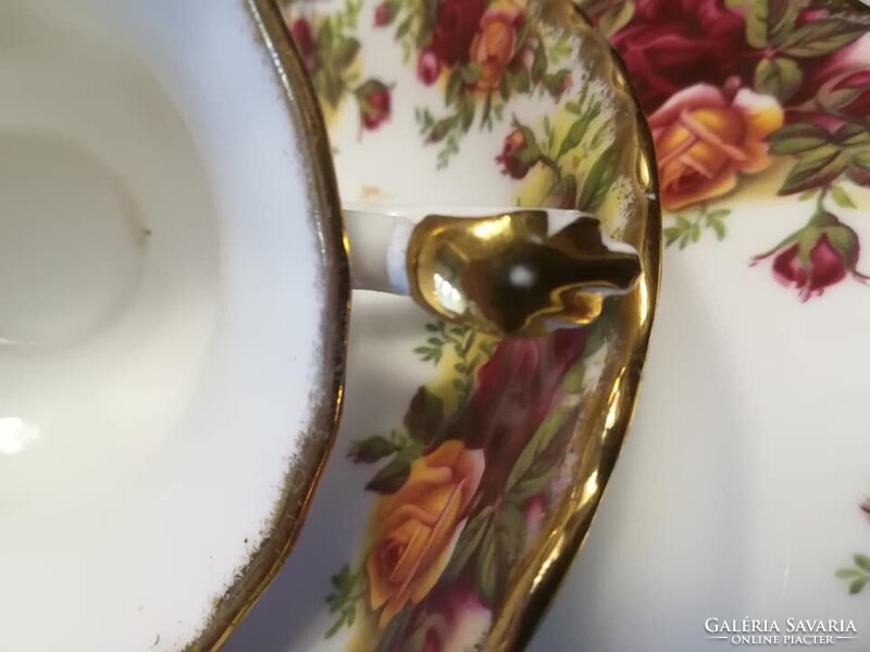 Royal Albert "Old Country Roses" reggeliző szett
