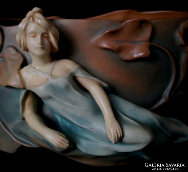 DT/456 – Bernard Bloch Manufaktúra – Gyönyörű szecessziós majolika kaspó, kínáló