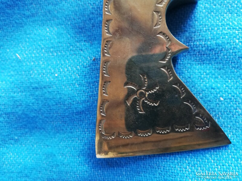 RÉZ FOKOSFEJ JELZETT SZOBOSZLAI