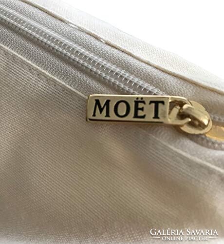 1 db Moët & Chandon mindkét oldalán hímzett kültéri díszpárna béléssel együtt