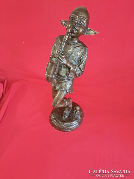 Kobold bronz szobor!