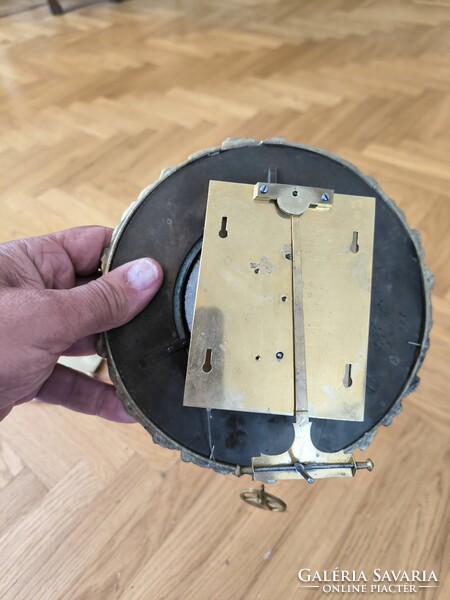 Biedermeier hegedűtok Falióra, könyvtár óra 1800-as évek. Rövid ingàs ritkaság díszes ringgel !