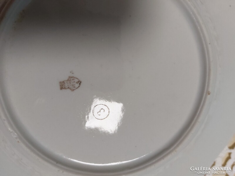 Zsolnay, régi ritka mély tányér, szép kapa-virág mintás