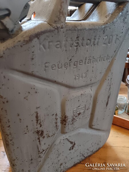Wehrmacht üzemanyag kanna 20 literes 1943, katonai marmon kanna