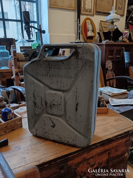 Wehrmacht üzemanyag kanna 20 literes 1943, katonai marmon kanna